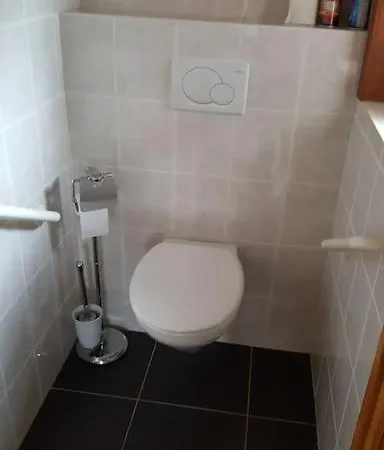 Nwd108 Ruim Vakantiehuisje In - 6 Pers - Ruime Tuin En Parking Ferienhaus